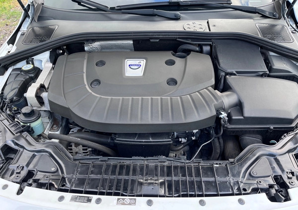 Volvo V60 cena 40900 przebieg: 253000, rok produkcji 2013 z Warszawa małe 781